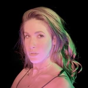 Meet your Posher, Jade